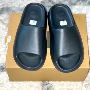 Yeezy Slides